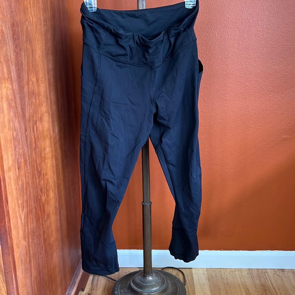 Lululemon cropped leggings